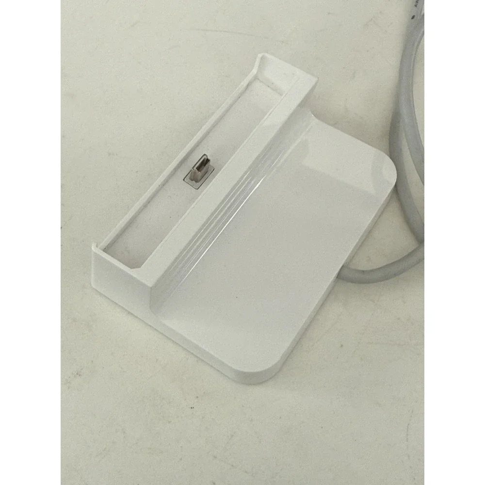 Seagate FreeAgent Go White Dock with Cables PN: 100524044 USB 2.0 To USB 3.0